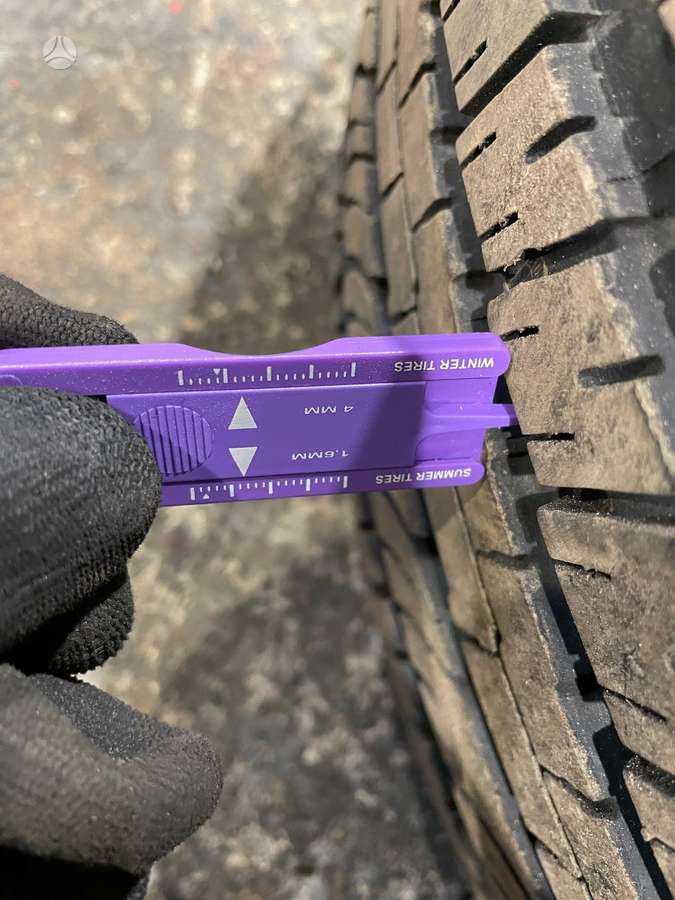 Firestone, vasaras 245/45 R20