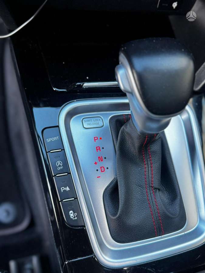 Kia ProCeed, 1.6 l., hatchback