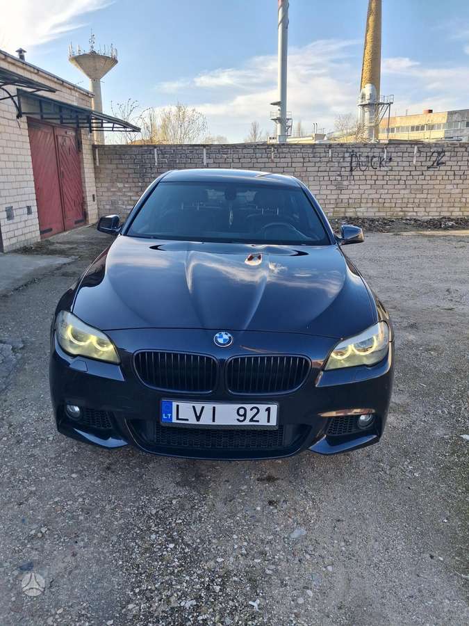 BMW 520, 2.0 l., Седан