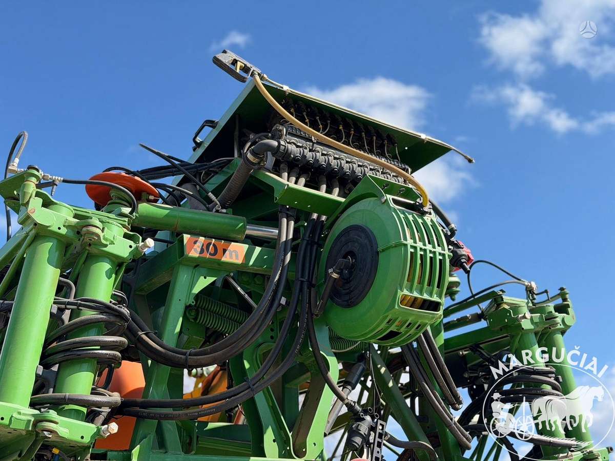 Amazone UX 6200, 6200 ltr, 28 - 30 m, sprayers