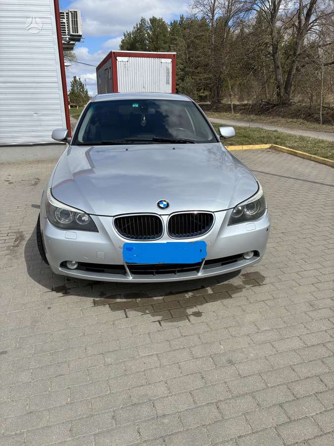 BMW 525, 2.5 l., Седан