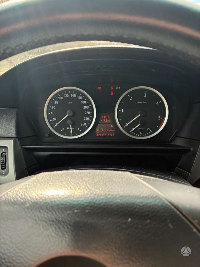 BMW 525, 2.5 l., Седан