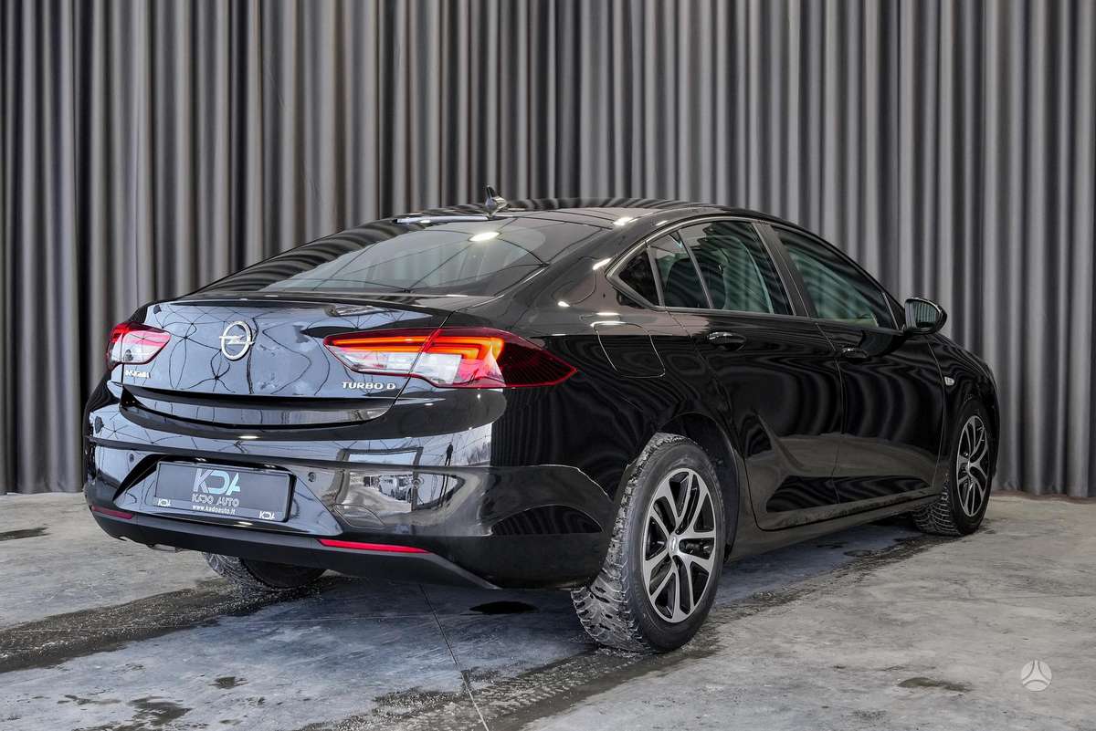 Opel Insignia, 1.6 l., sedanas
