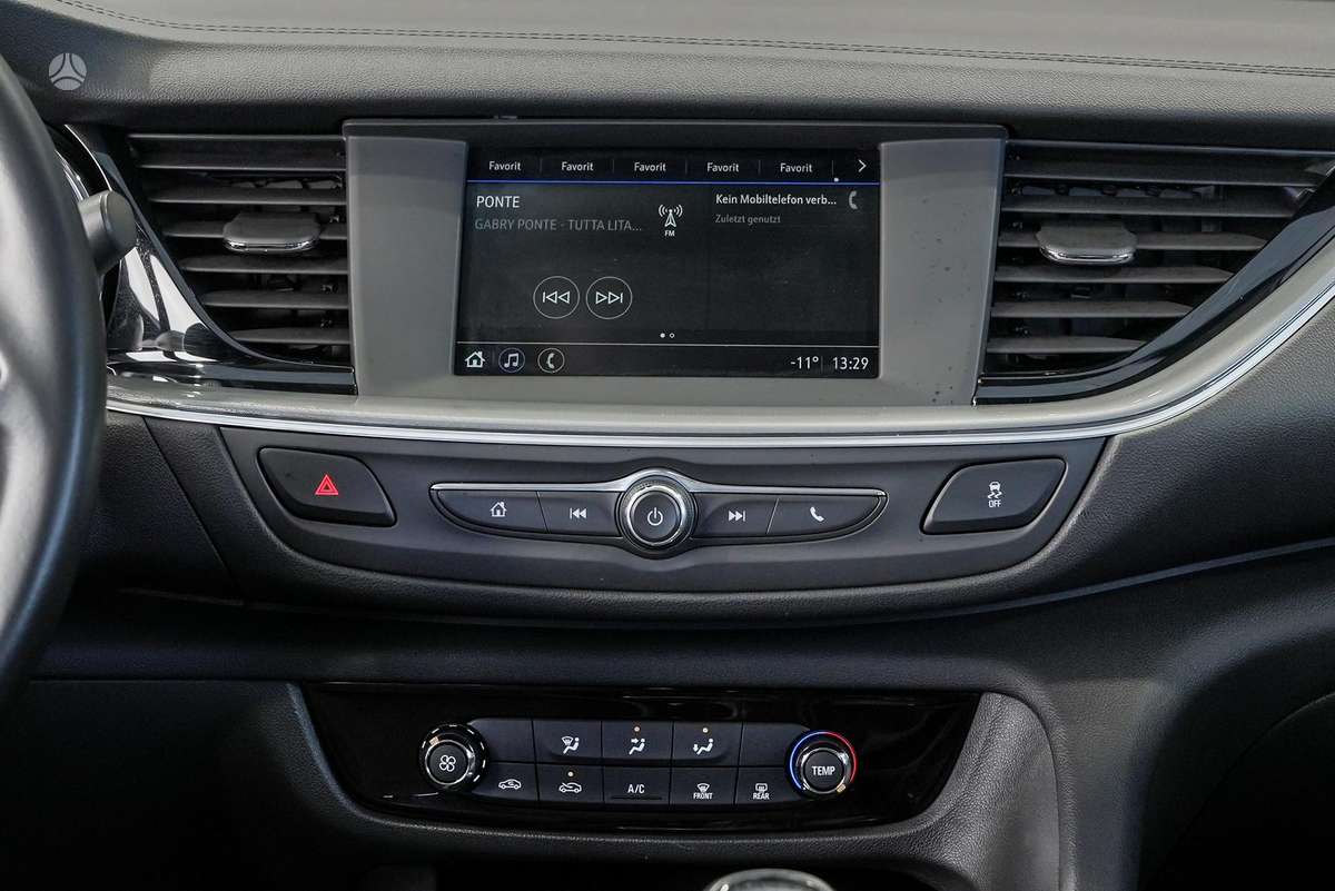 Opel Insignia, 1.6 l., sedanas