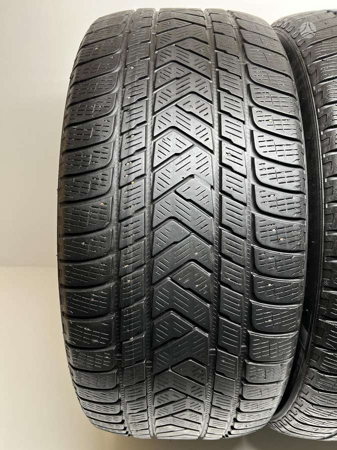 Pirelli Scorpion Winter, зимние 285/45 R20