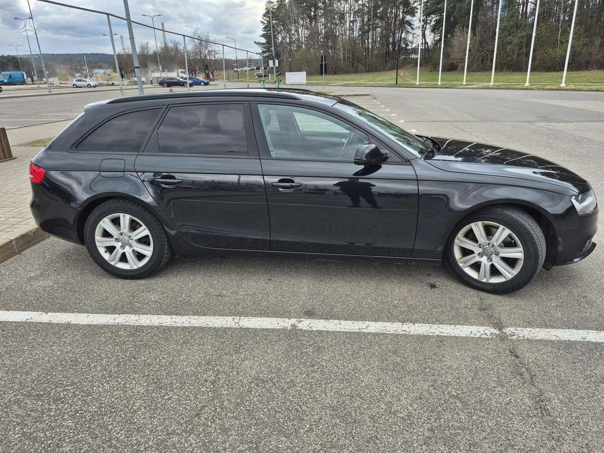 Audi A4, 2.0 l., Универсал