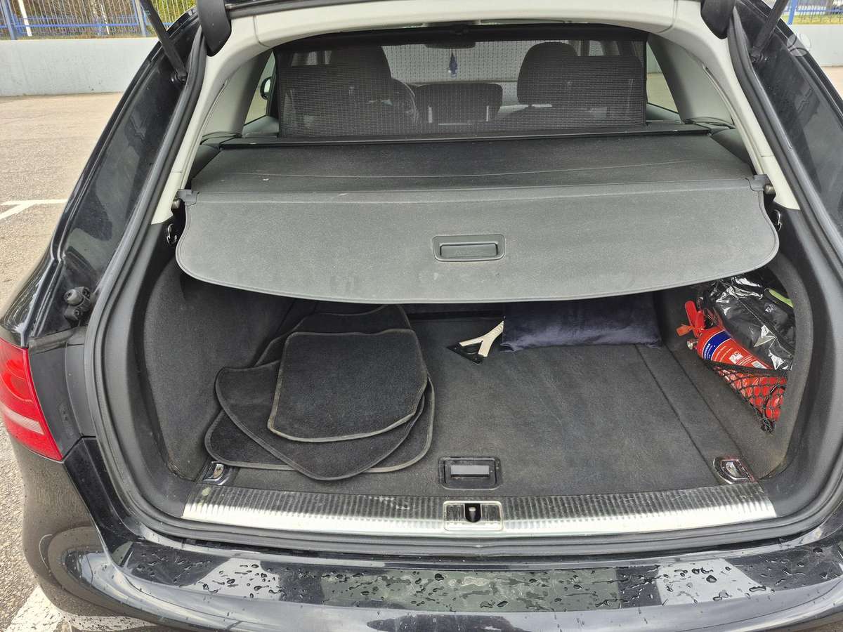 Audi A4, 2.0 l., Универсал