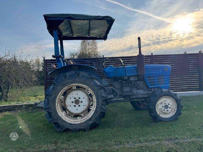 Yanmar 3810, tractors