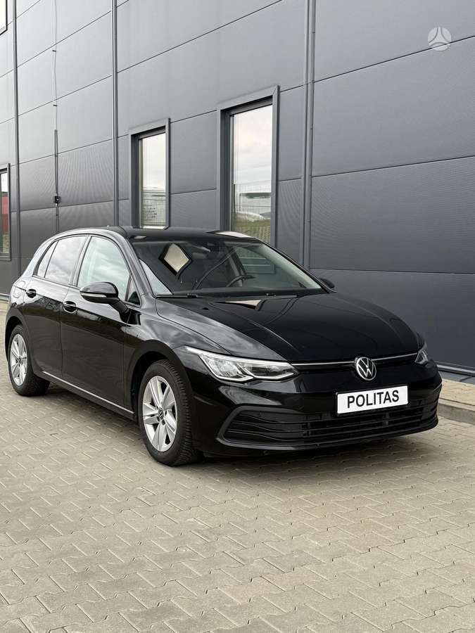 Volkswagen Golf - 1