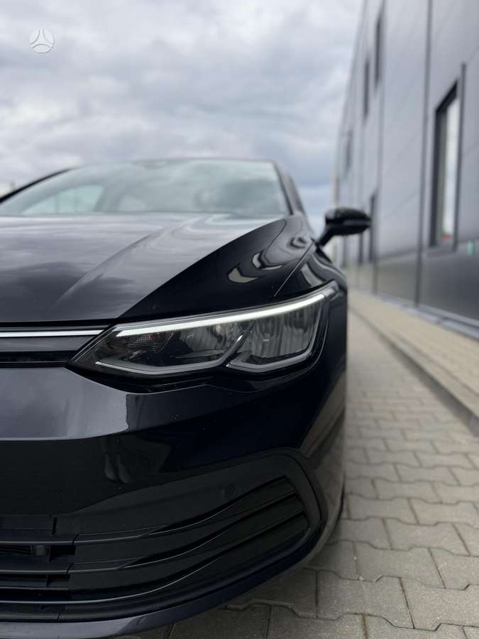 Volkswagen Golf - 9