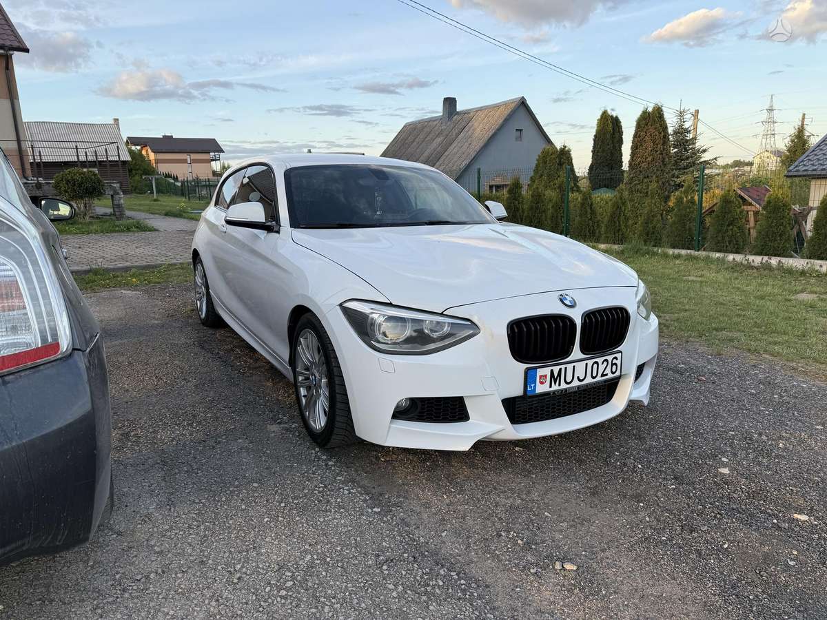 BMW 116, 2.0 l., hečbeks