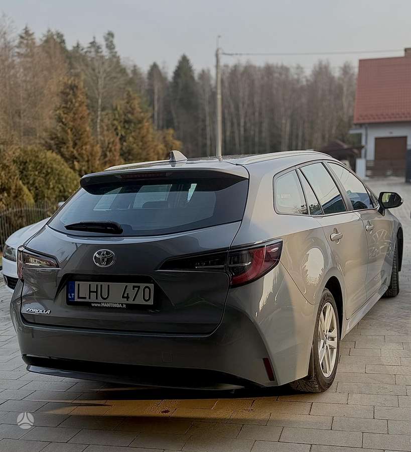 Toyota Corolla, 1.2 l., Универсал
