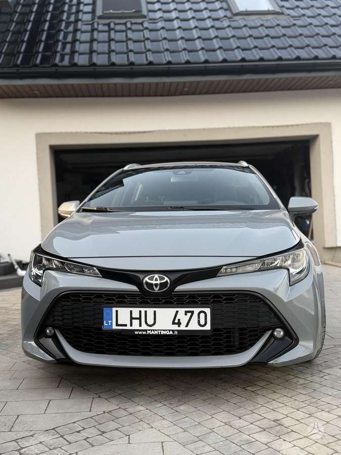 Toyota Corolla, 1.2 l., Универсал