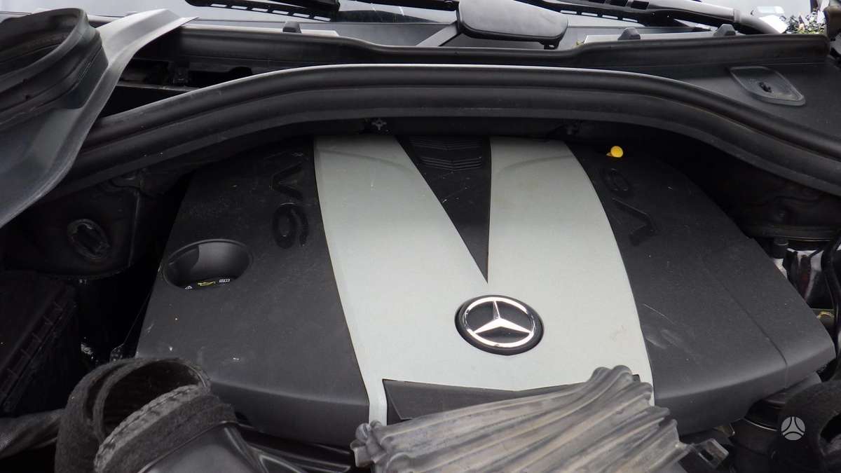 Mercedes-Benz ML350 по частям