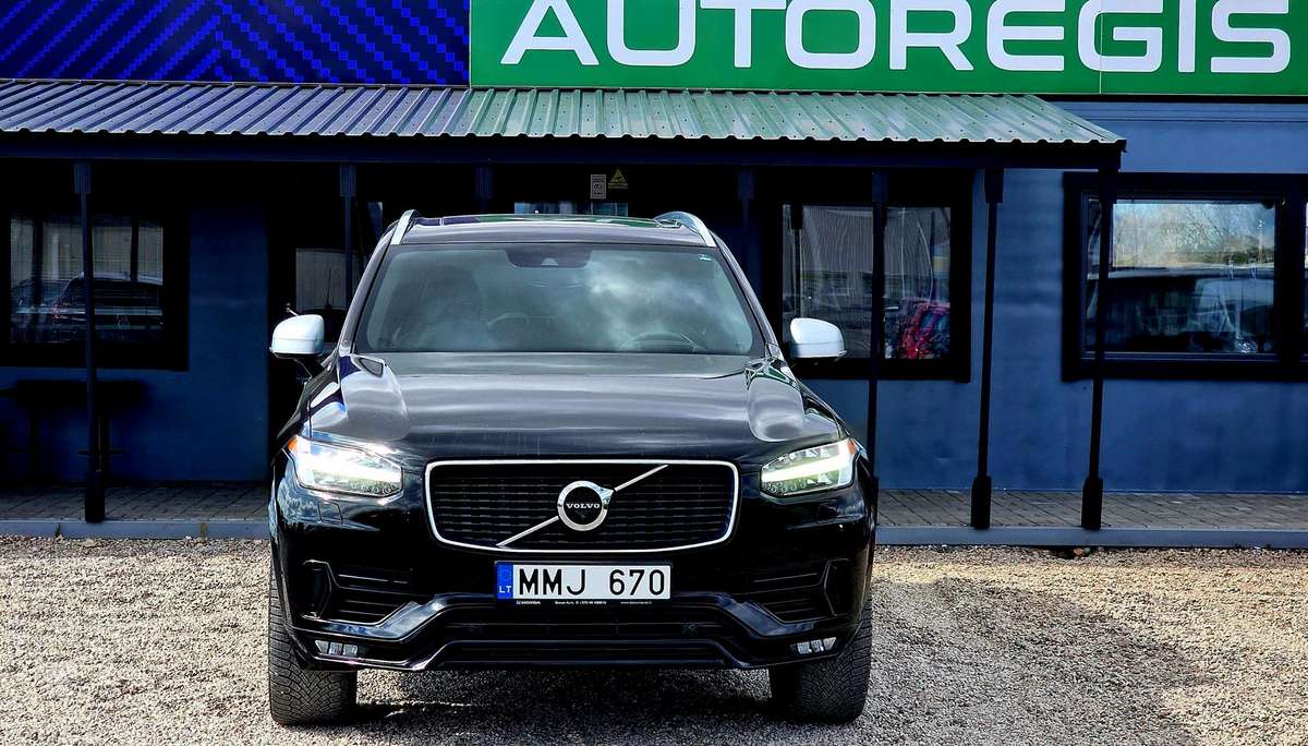Volvo XC90 - 2