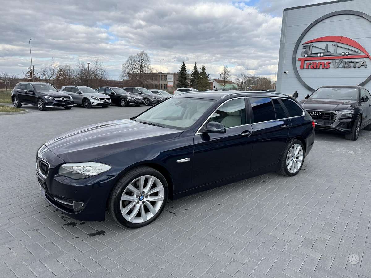 BMW 530, 3.0 l., wagon