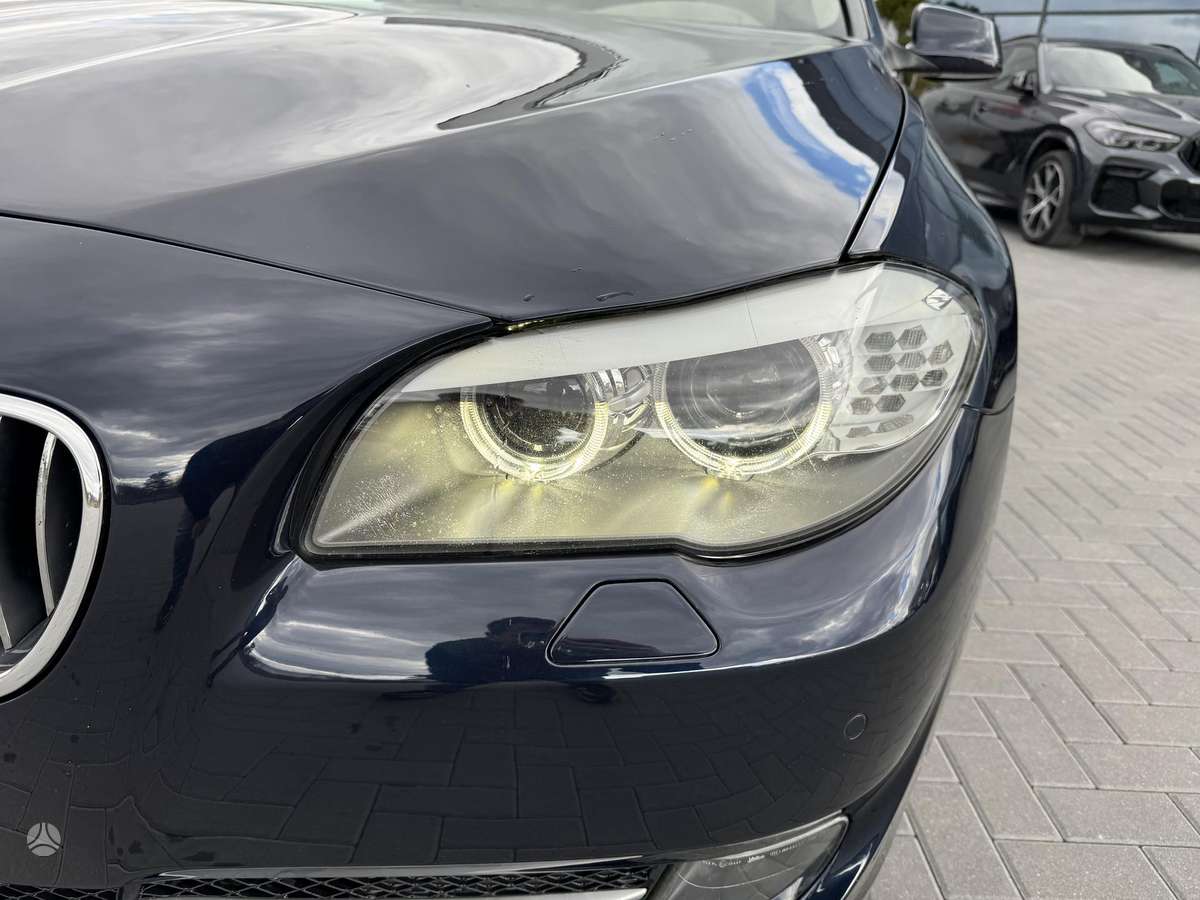 BMW 530, 3.0 l., wagon