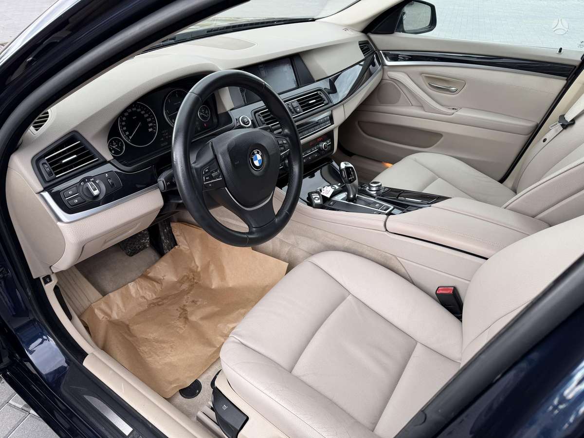 BMW 530, 3.0 l., wagon