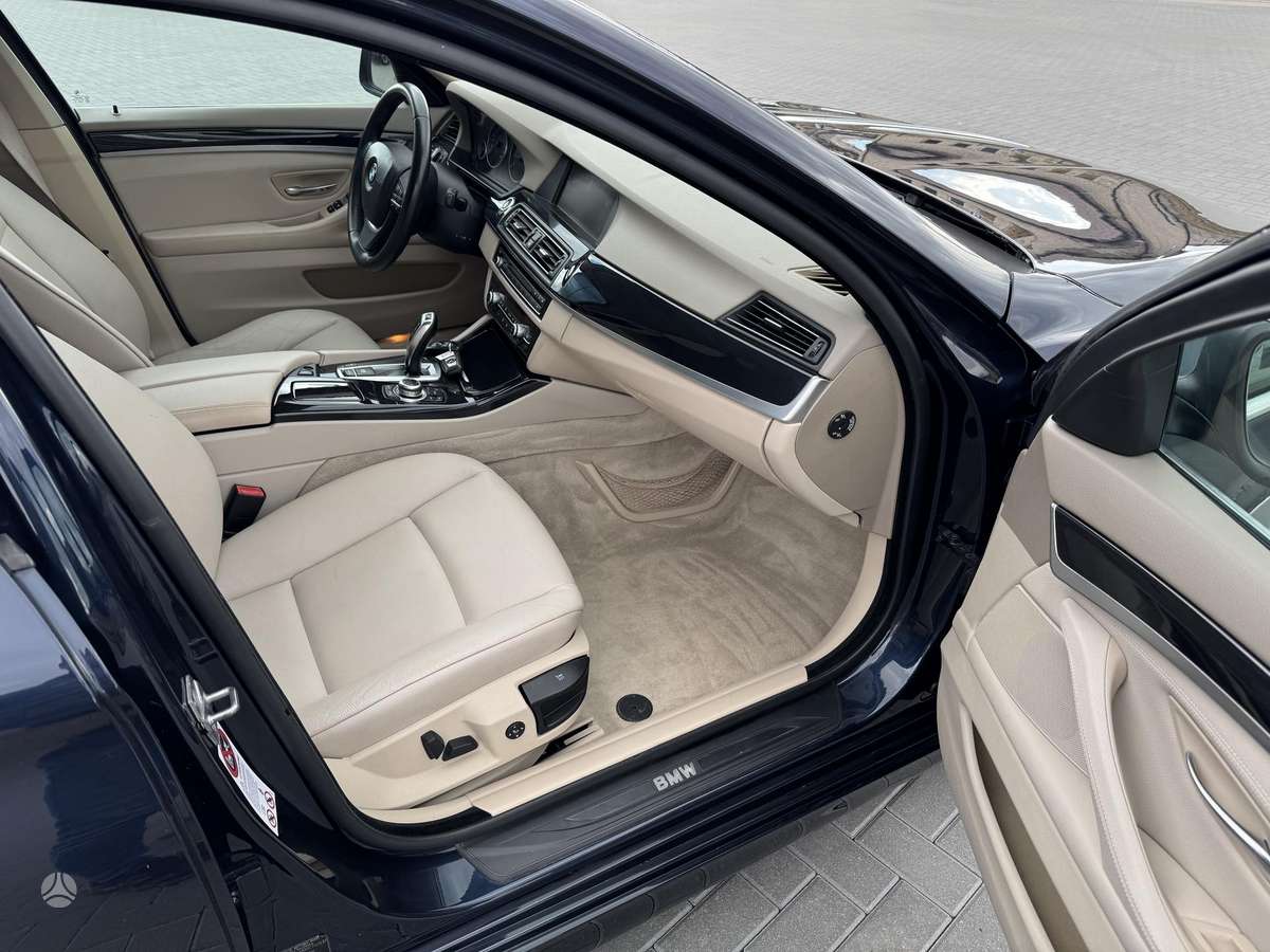 BMW 530, 3.0 l., wagon
