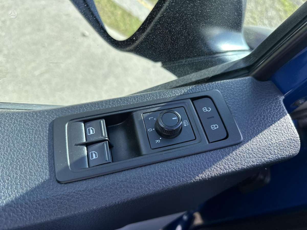 Volkswagen Transporter, 2.0 l., pasažieru mikroautobuss