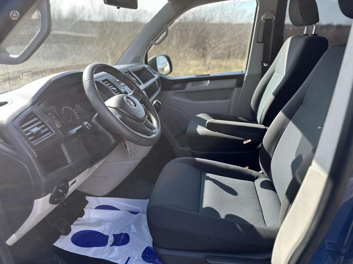 Volkswagen Transporter, 2.0 l., pasažieru mikroautobuss