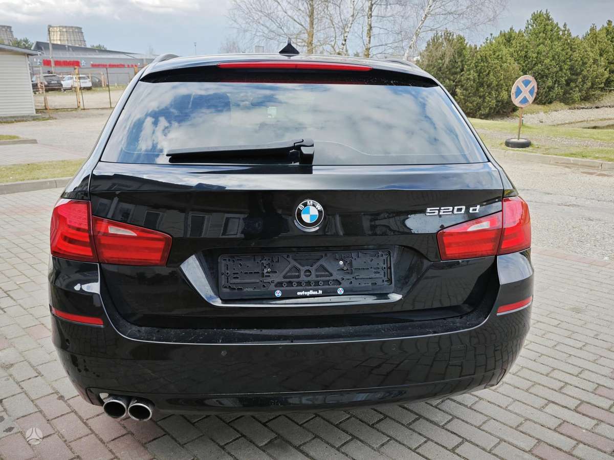 BMW 520, 2.0 l., universalas