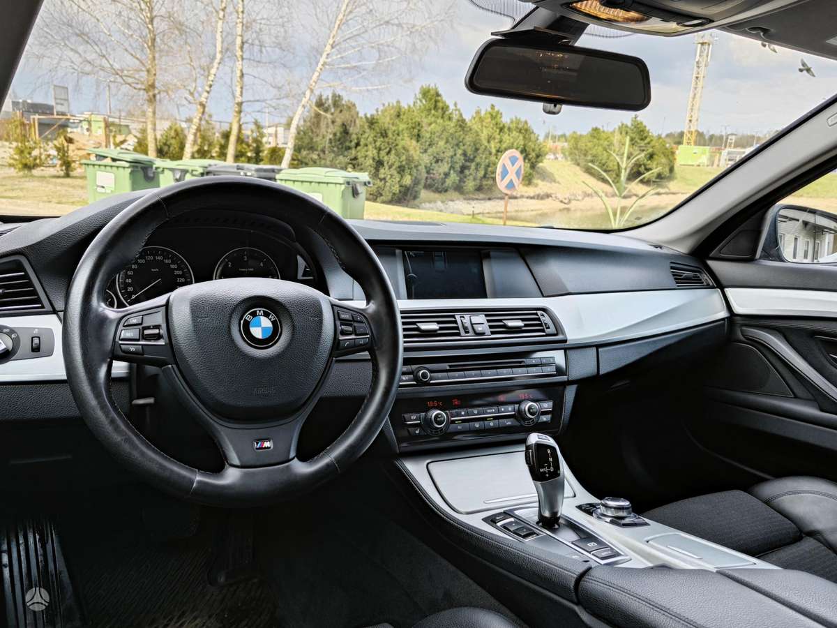 BMW 520, 2.0 l., Универсал