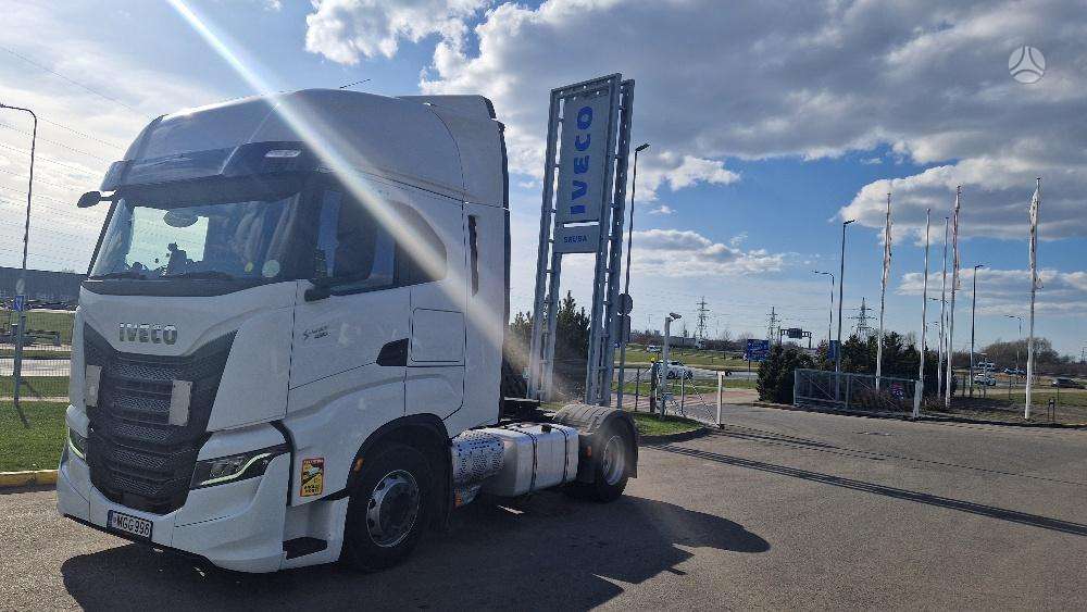 Iveco SWAY, double sleeper