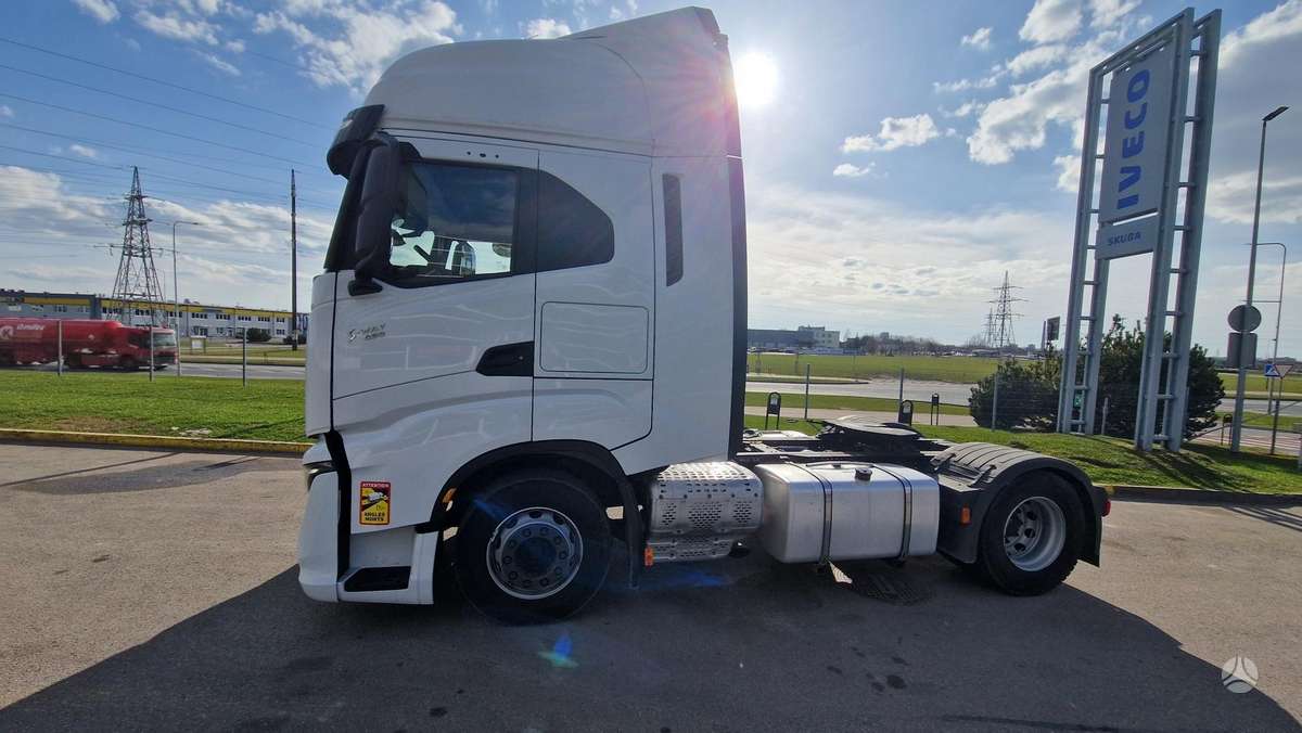Iveco SWAY, double sleeper