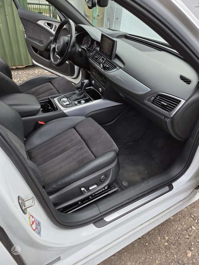Audi A6, 3.0 l., universalas