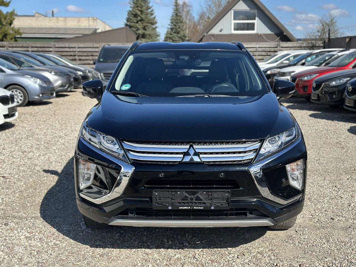 Mitsubishi Eclipse Cross, 1.5 l., off-road / crossover