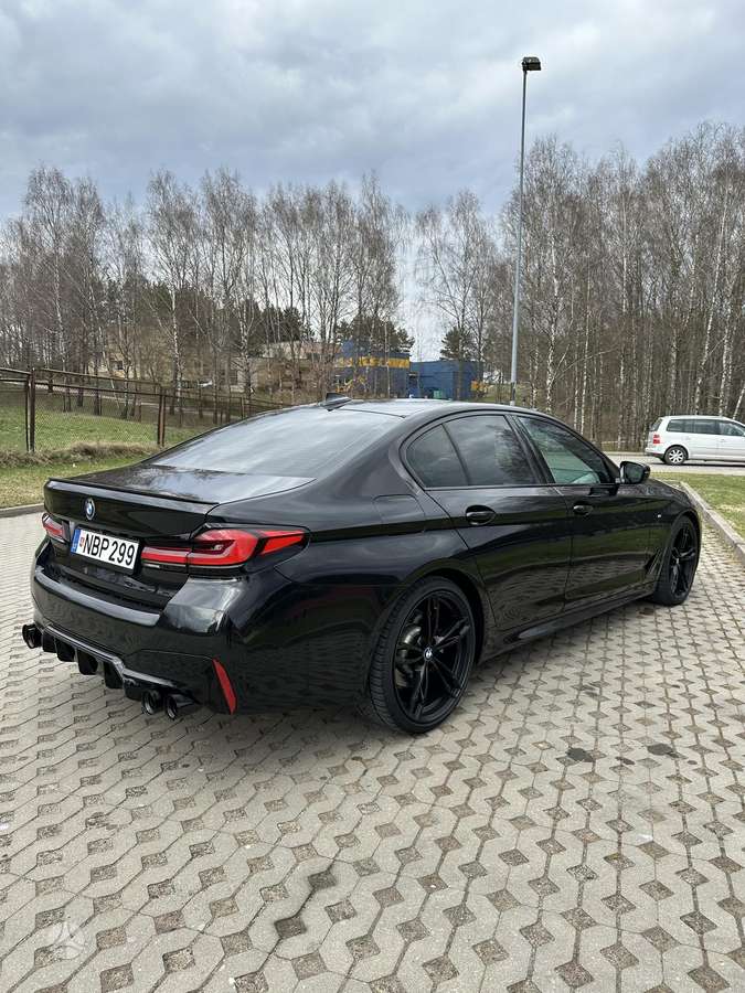 BMW 520, 2.0 l., Седан