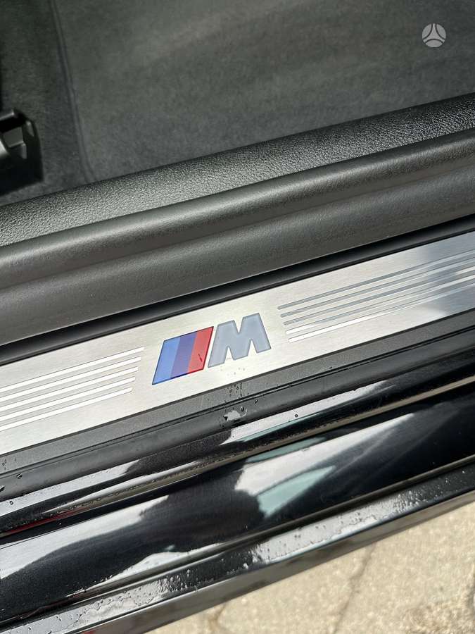 BMW 520, 2.0 l., Седан