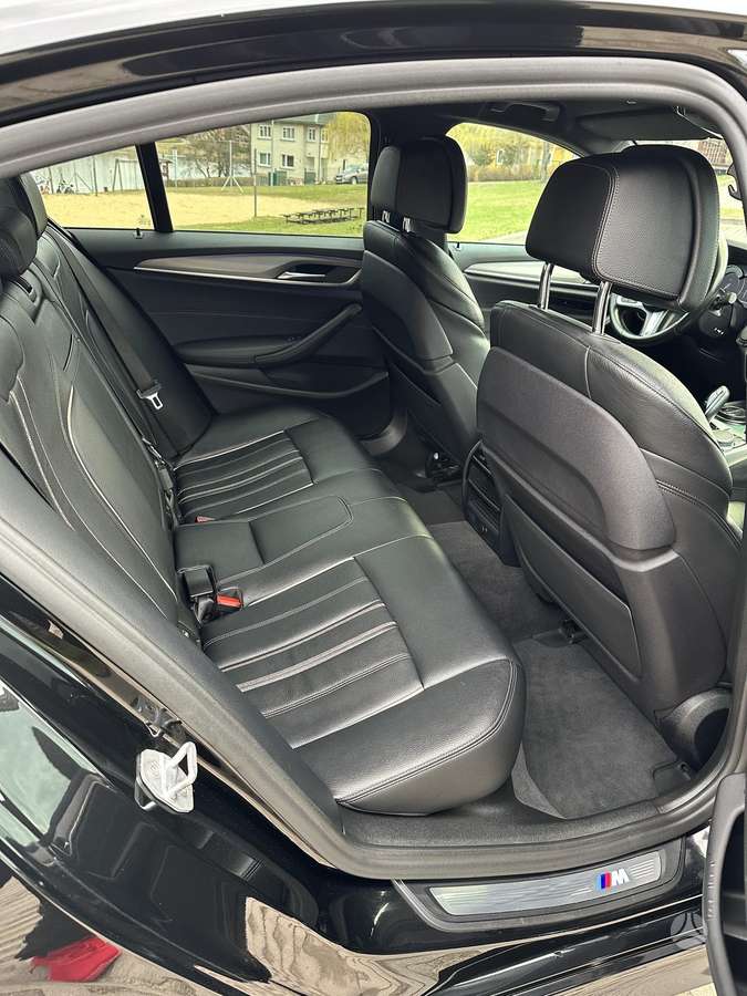 BMW 520, 2.0 l., Седан
