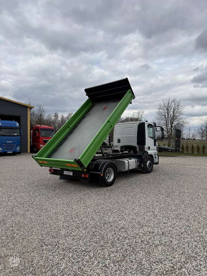 Iveco 120E25, самосвалы