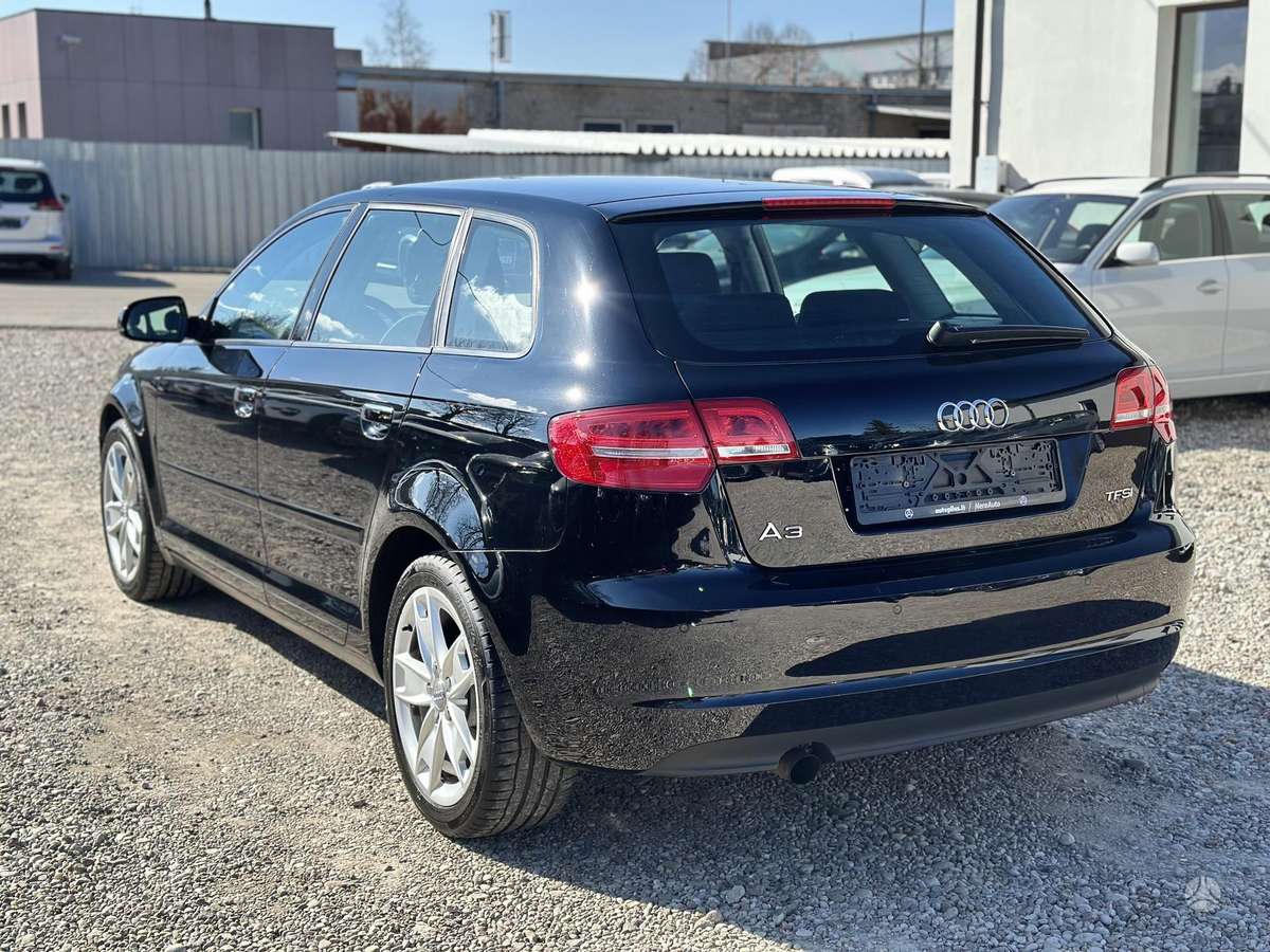 Audi A3, 1.2 l., hatchback