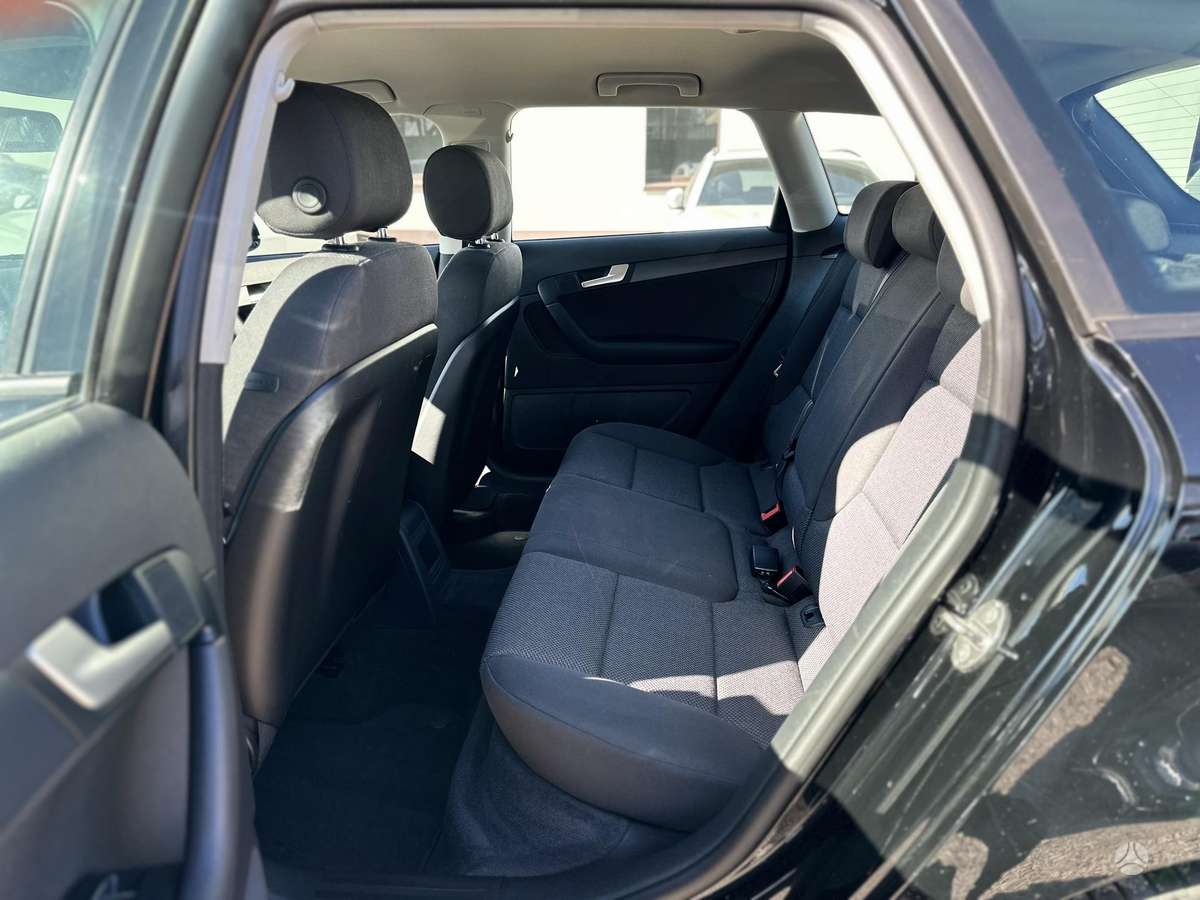 Audi A3, 1.2 l., hatchback