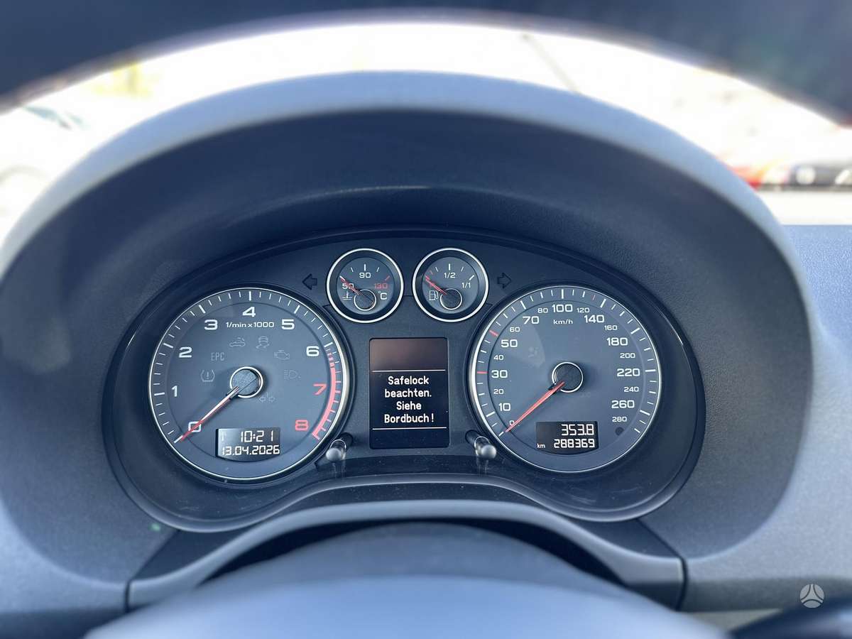 Audi A3, 1.2 l., hatchback