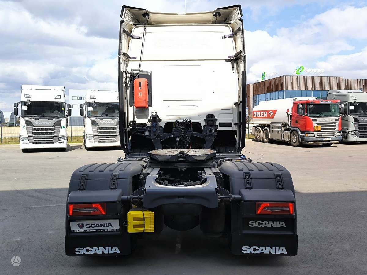 Scania R460, double sleeper