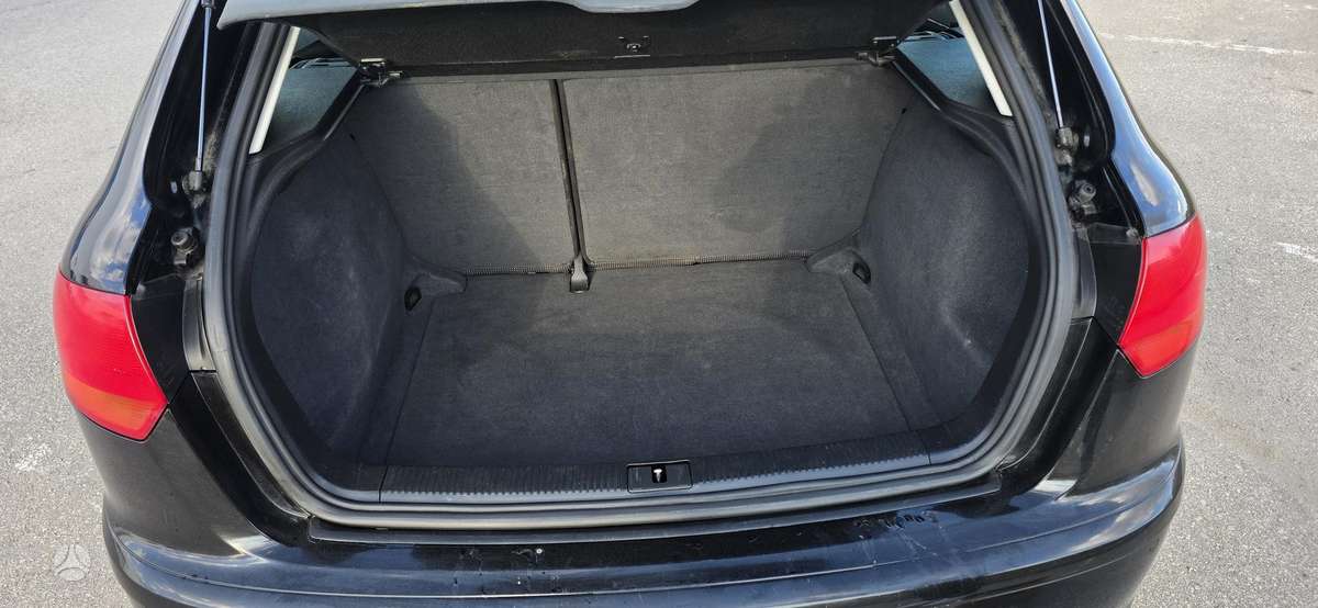 Audi A3, 1.4 l., hatchback