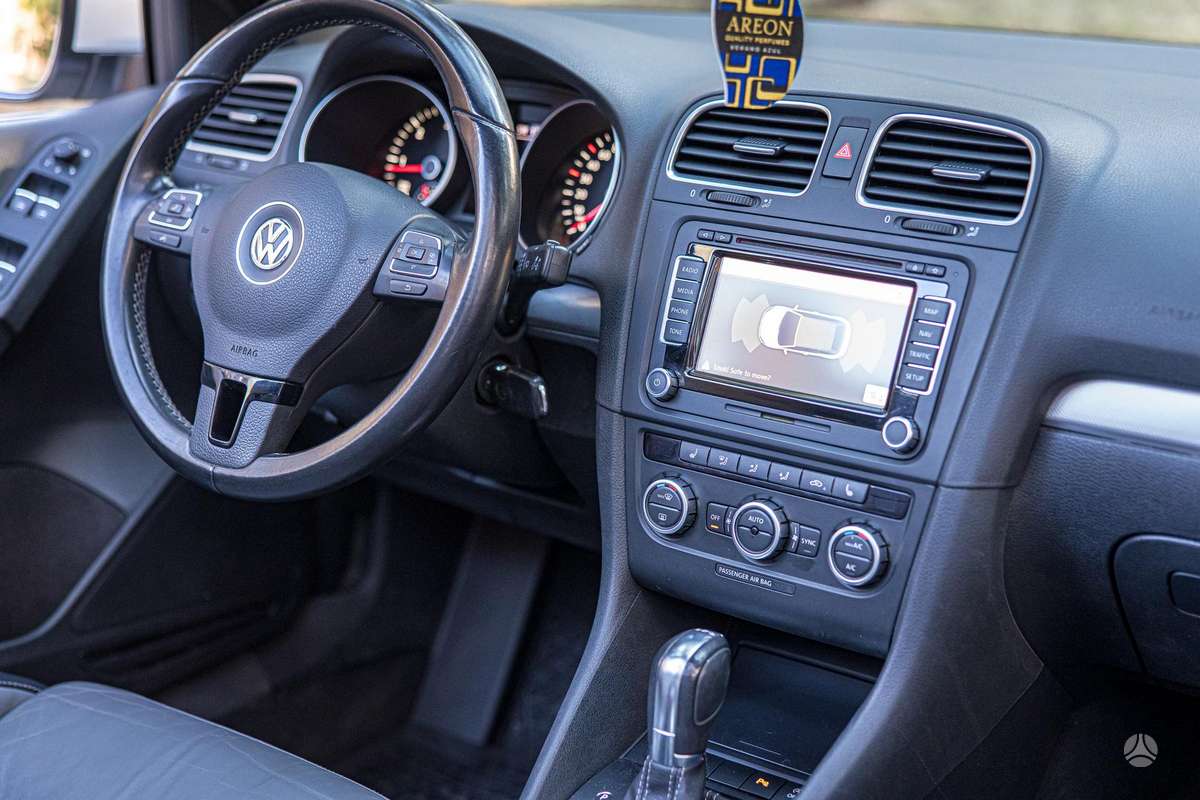 Volkswagen Golf, 2.0 l., Кабриолет