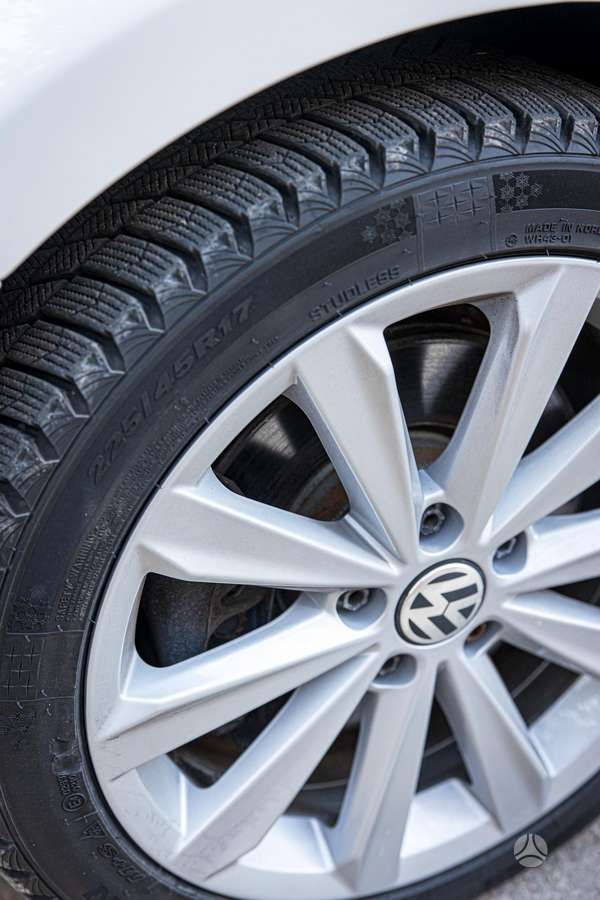 Volkswagen Golf, 2.0 l., Кабриолет