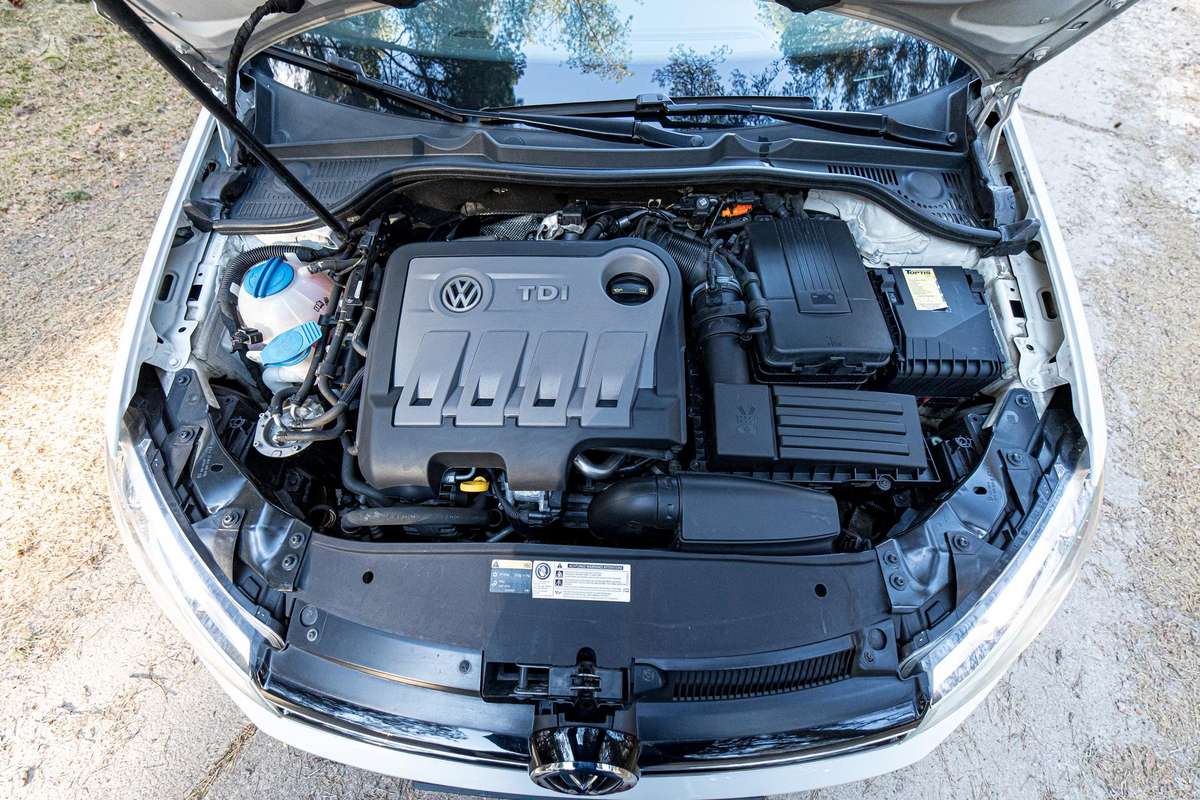 Volkswagen Golf, 2.0 l., Кабриолет