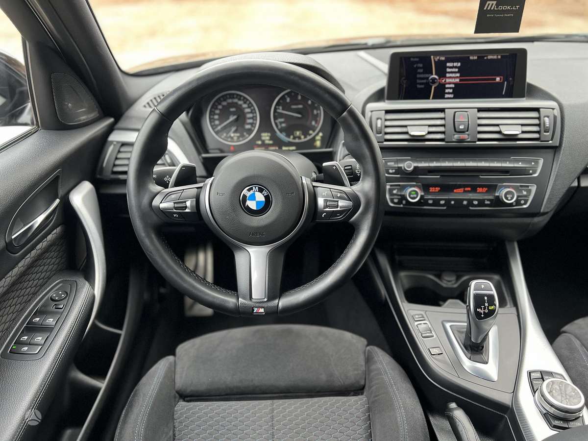 BMW 120, 2.0 l., hatchback