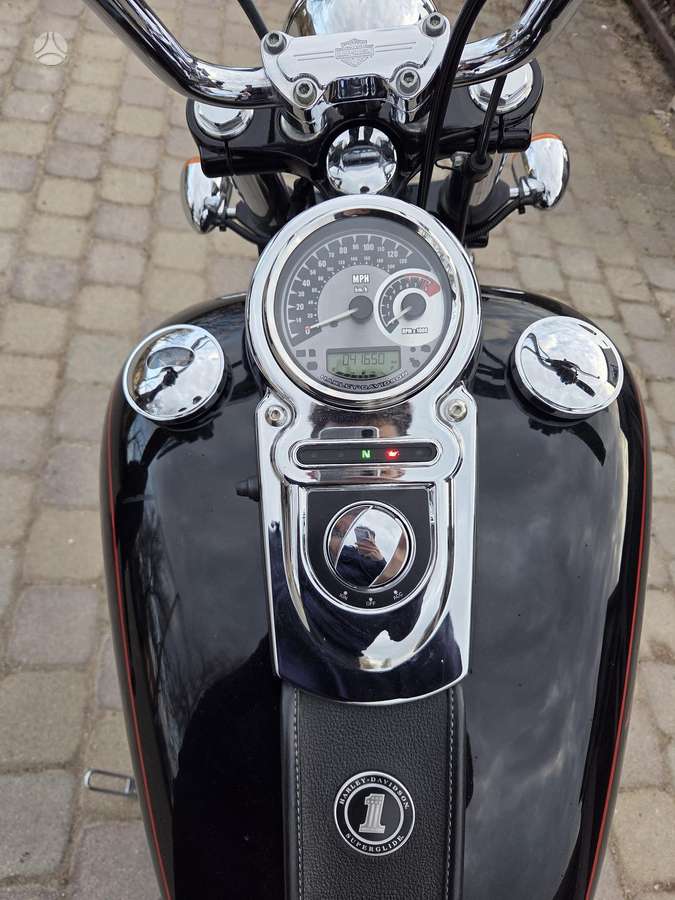 Harley-Davidson FXDC 1584cc, choppers / cruisers / custom