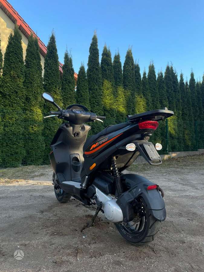 Piaggio NRG 49cc, scooters / mopeds