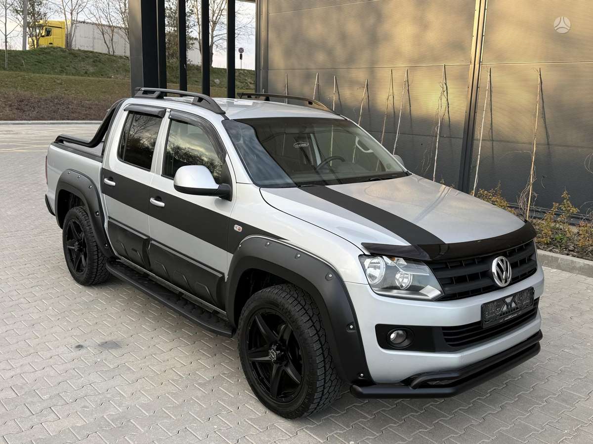 Volkswagen Amarok - 1
