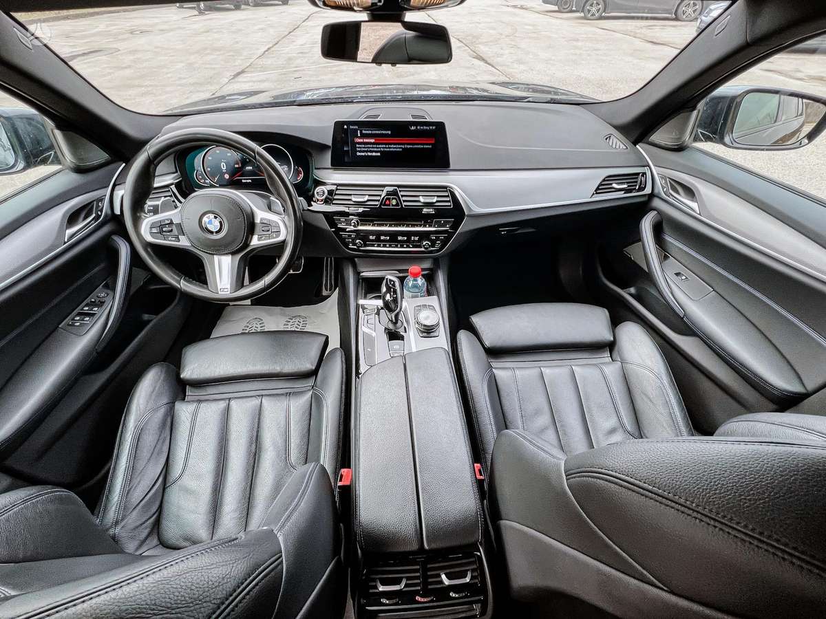 BMW 530, 3.0 l., Седан