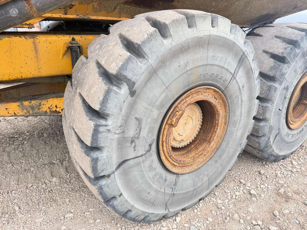 Volvo A40D, самосвалы