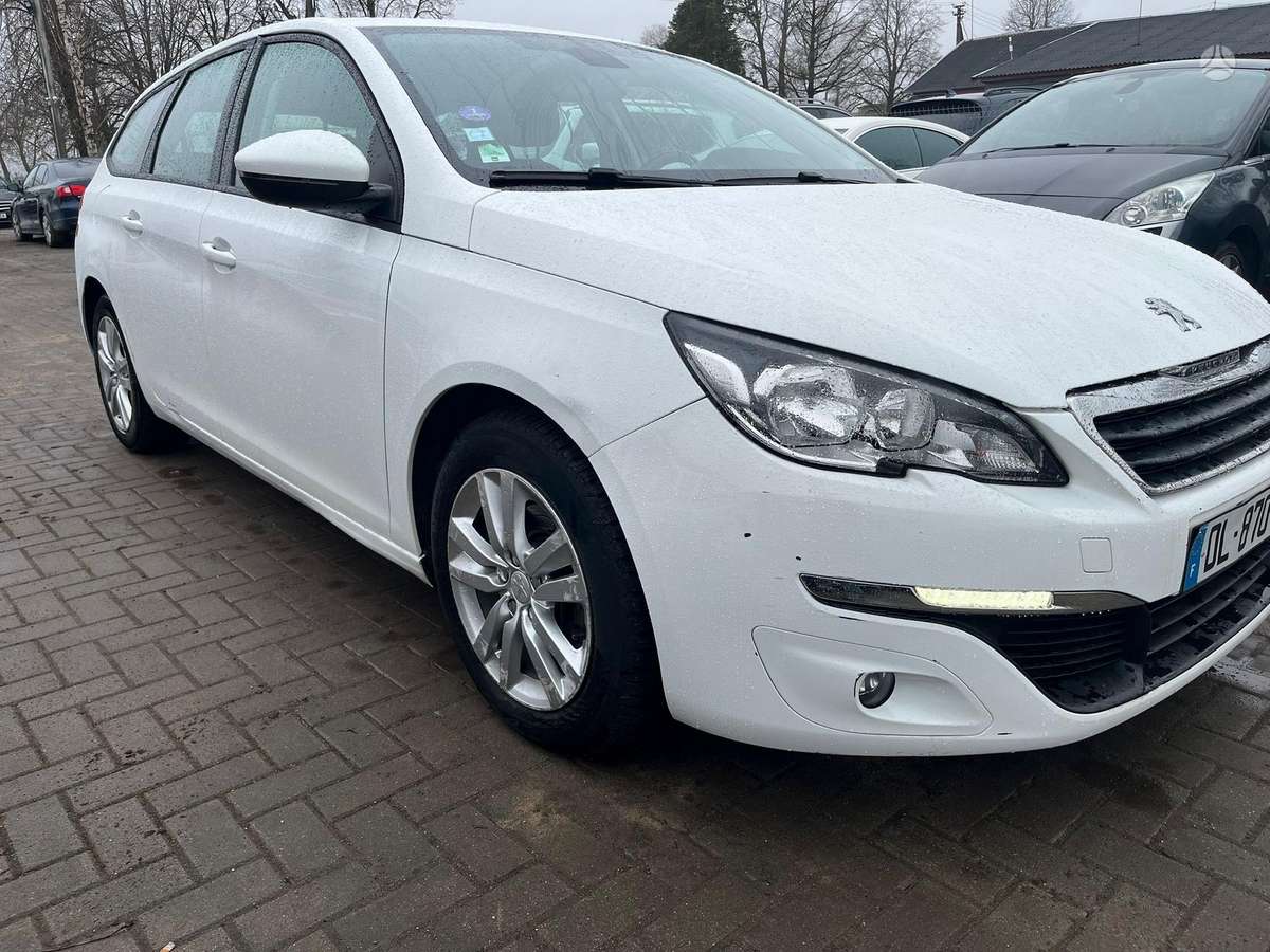Peugeot 308, 1.2 l., Универсал